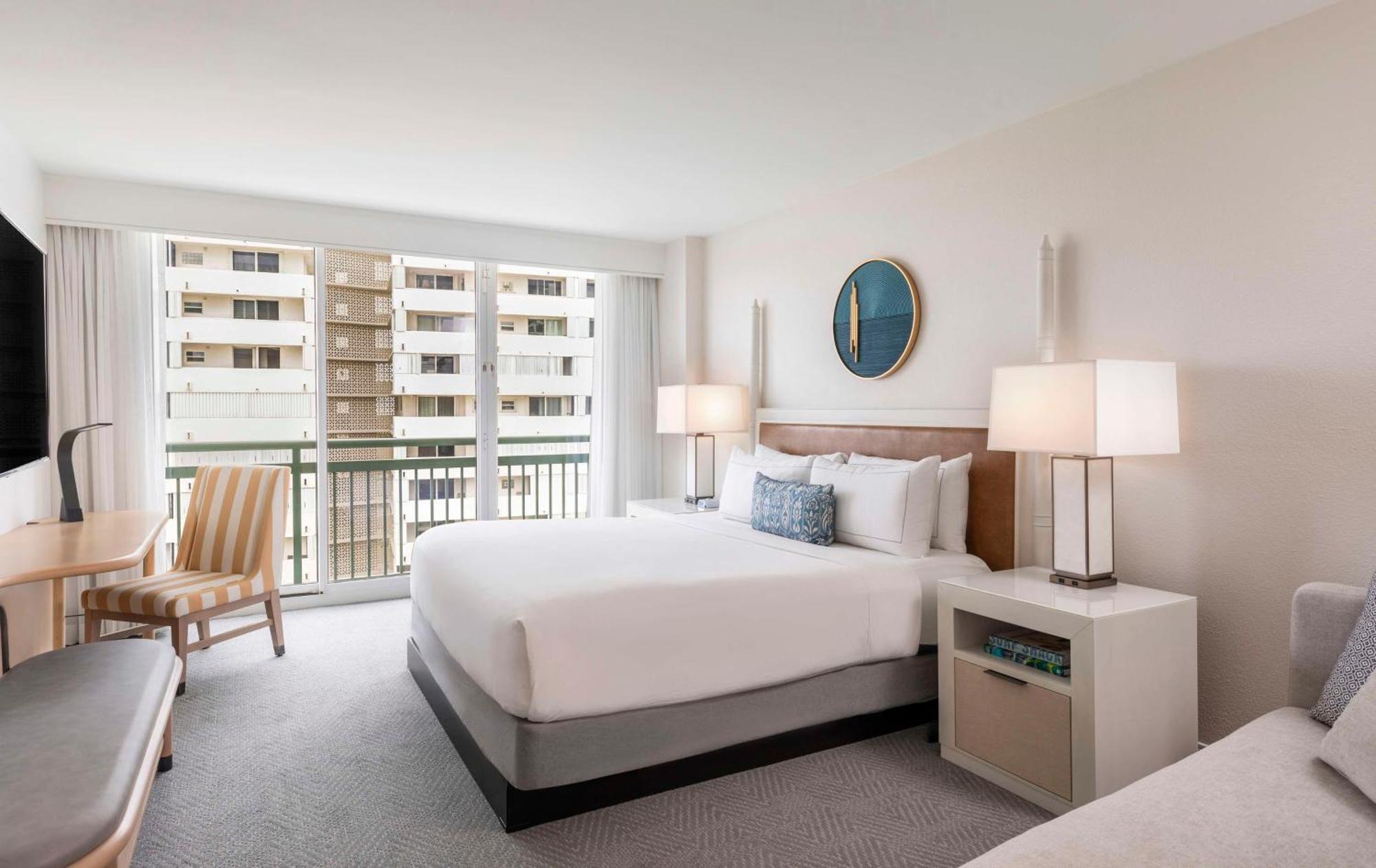 The Singer Oceanfront Resort, Curio Collection By Hilton Riviera Beach Εξωτερικό φωτογραφία