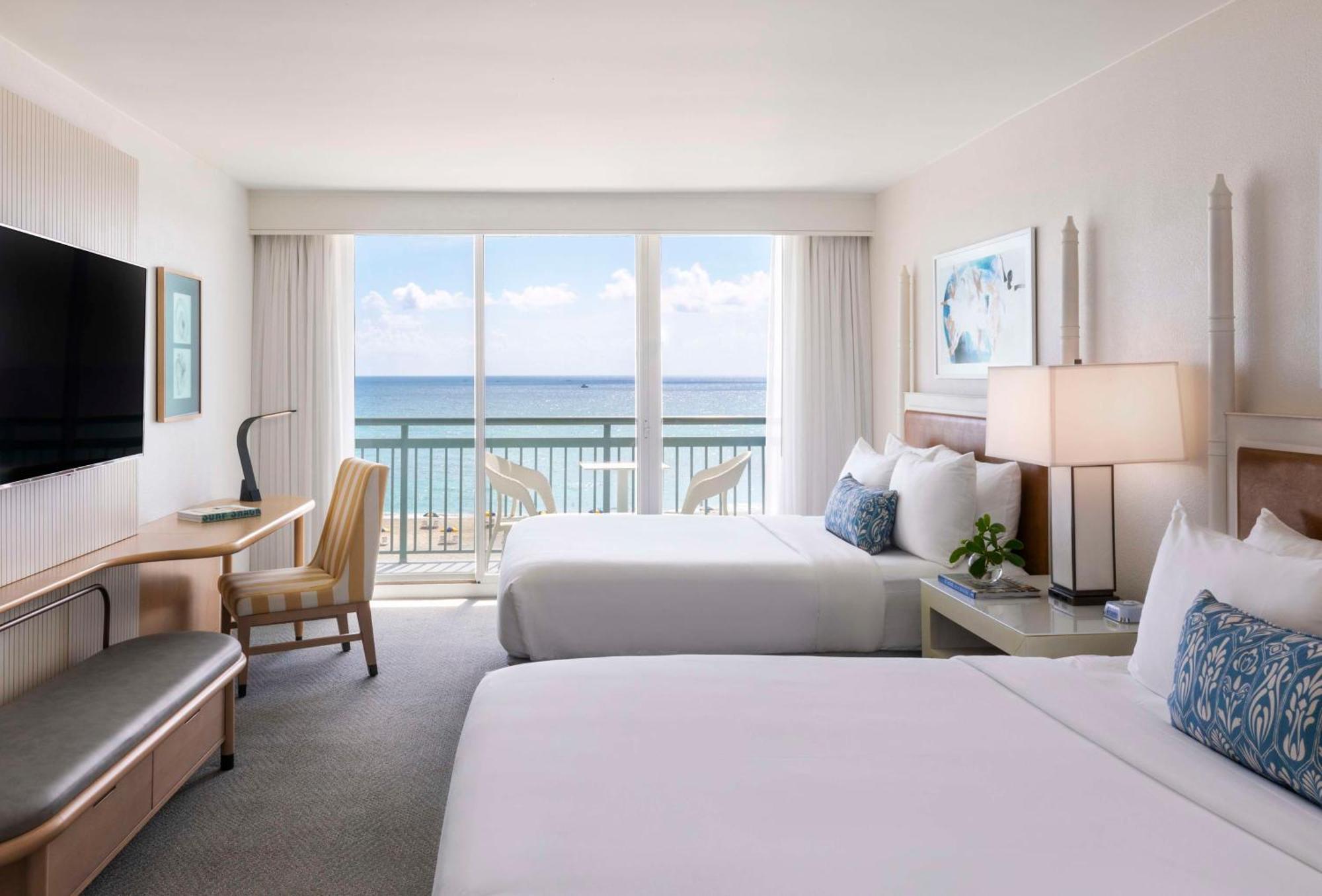 The Singer Oceanfront Resort, Curio Collection By Hilton Riviera Beach Εξωτερικό φωτογραφία