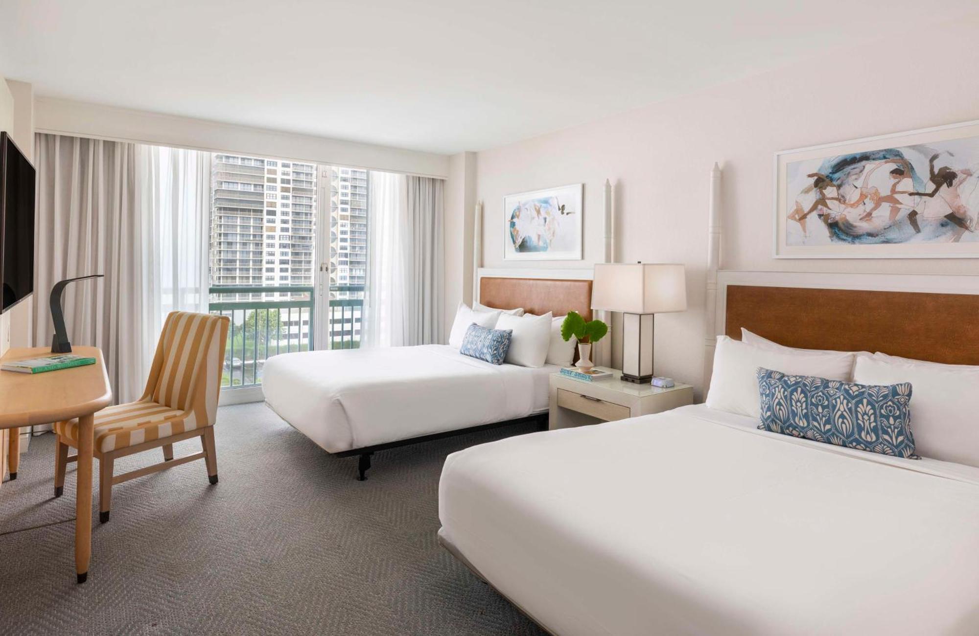 The Singer Oceanfront Resort, Curio Collection By Hilton Riviera Beach Εξωτερικό φωτογραφία